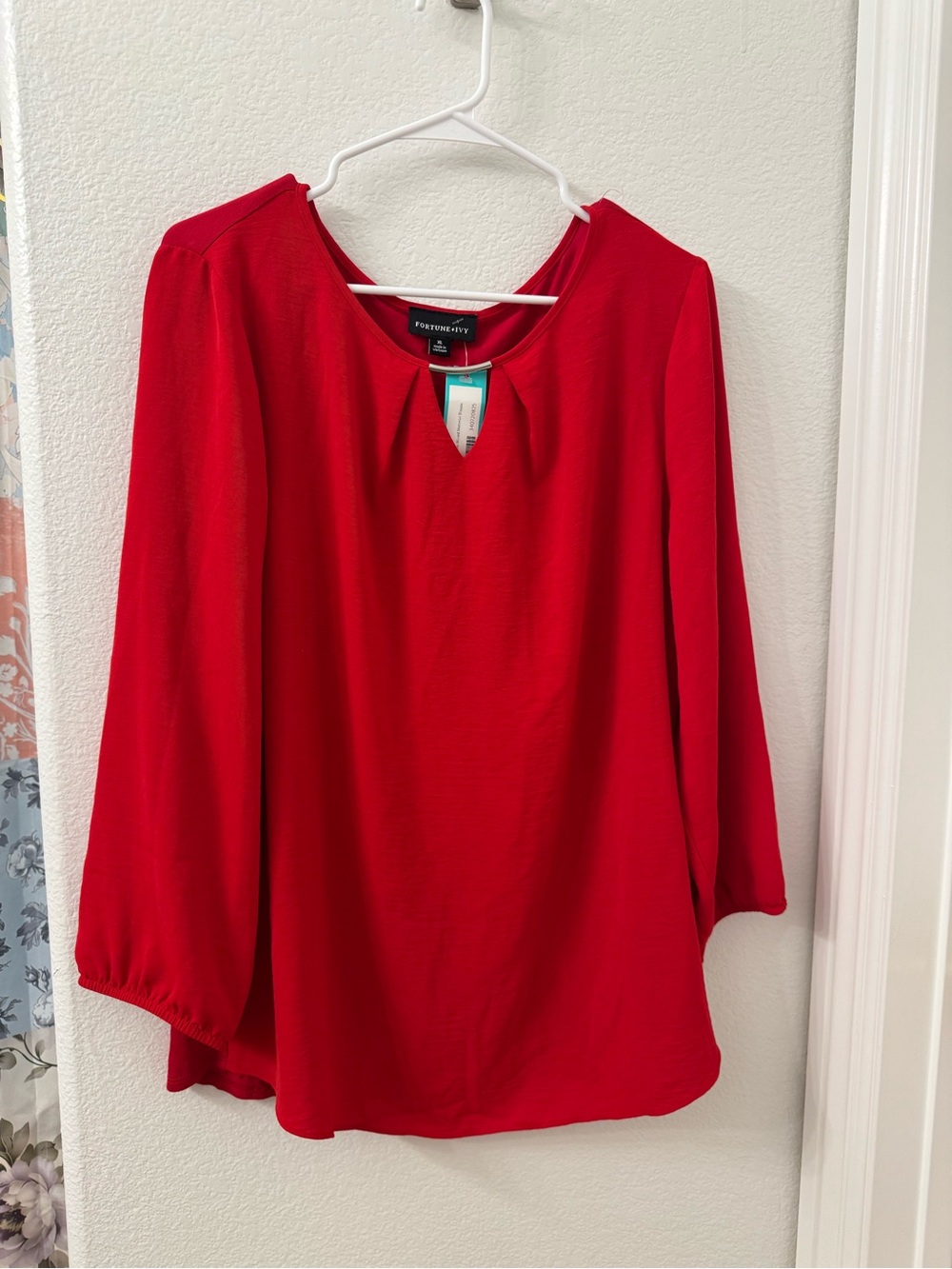 NWT Fortune + Ivy Red Keyhole Long-Sleeve Blouse XL Women’s